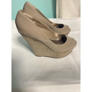 Charlotte Russe Size 8 Wedge Heels Open Toe Faux Suede Patent Leather Bin2